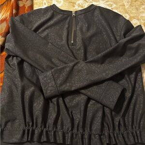 Lululemon Athletica Black Patterned Sweatshirt